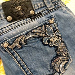 Miss Me size 33 skinny ankle jeans